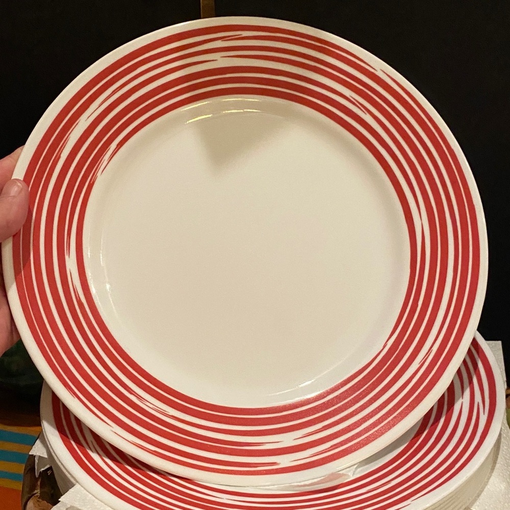 Corelle Strokes of Color (Brushed) Cranberry Red Dinner Plates (6) (Set One)